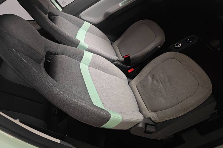 Used Wuling Hongguang MINIEV 2021 Macaron Fashion Model Lithium Iron Phosphate
