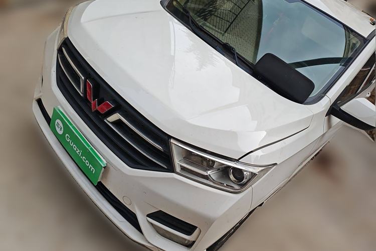 Used Wuling Hongguang 2019 1.5L S Standard Version China VI LAR
