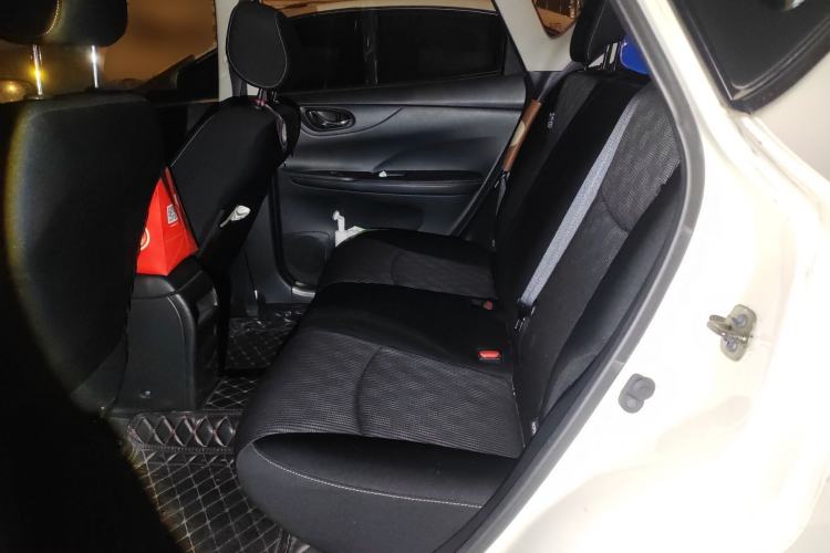 Used Nissan Tiida 2016 1.6L CVT Cool Dynamic Edition