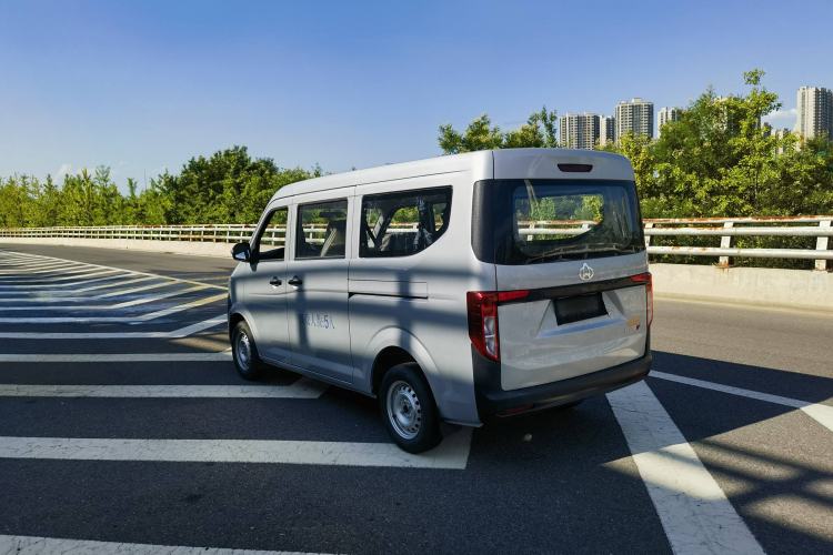 Used Kuayue Kuayue Xing V3 2023 1.3L Gasoline Standard Model 5-Seater Passenger Vehicle
