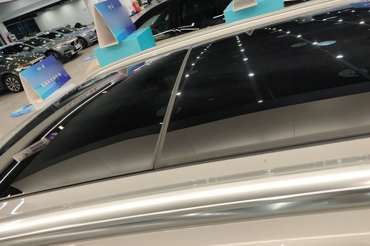 Used Volvo XC60 New Energy 2025 Plug-in Hybrid Long-Range All-Wheel Drive Smart & Luxurious Edition