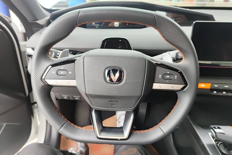 Used Changan UNI-V 2024 1.5T Prestige Edition
