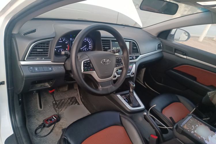 Used Hyundai Elantra 2016 1.6L Automatic ZhiXuan – Elite Version
