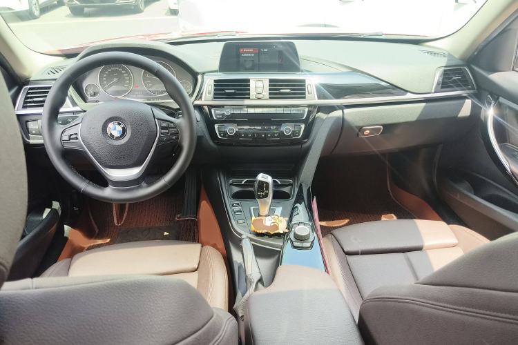 Used BMW 3 Series 2018 320Li Fashion Model
