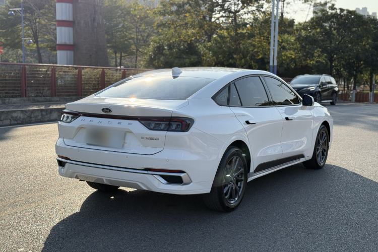Used Ford Mondeo 2025 2.0T EcoBoost Luxury Version