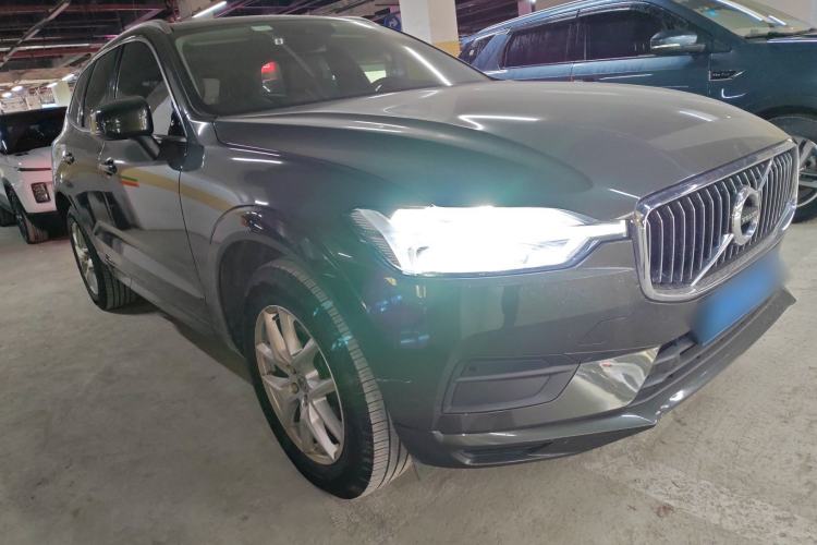 Used Volvo XC60 2018 T4 Zhiyi Edition