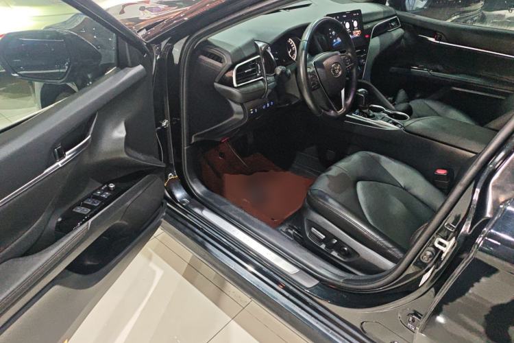 Used Toyota Camry 2021 2.0G Luxury Edition