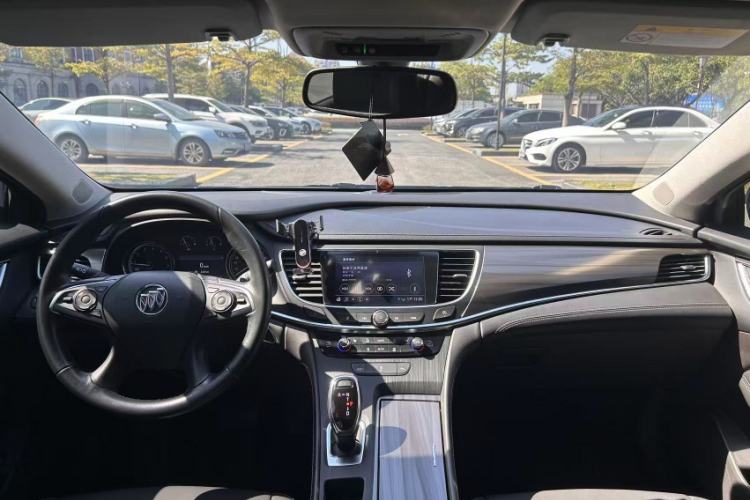 Used Buick LaCrosse 2021 652T Luxury Model
