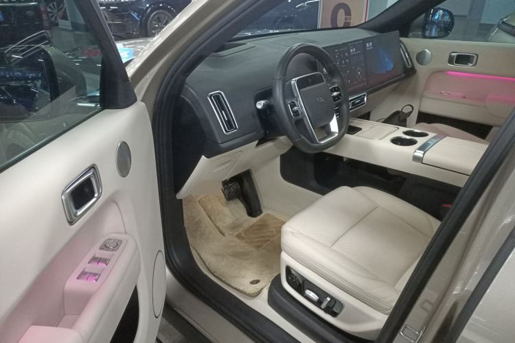 Used Li Auto L9 2022 Max model
