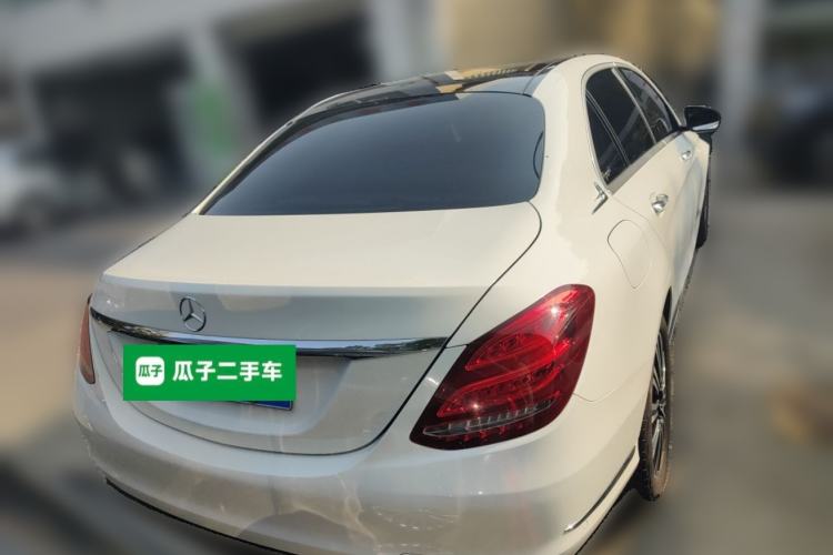 Used Mercedes-Benz C-Class 2017 Facelift C 200 L
