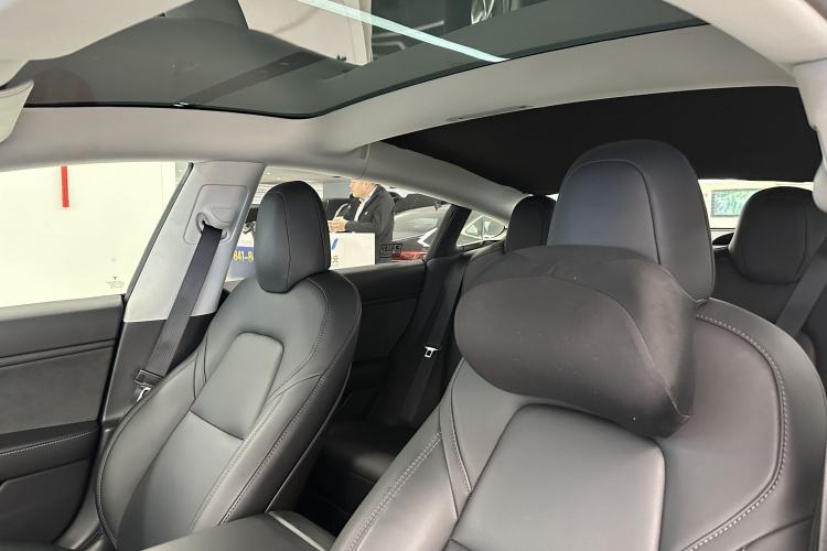 Used Tesla Model 3 2019 Standard Range Rear-Wheel Drive Upgraded Version (52 kWh)
