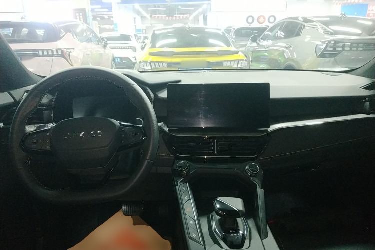 Used Lynk & Co 06 2023 Remix 1.5T Dynamic Halo
