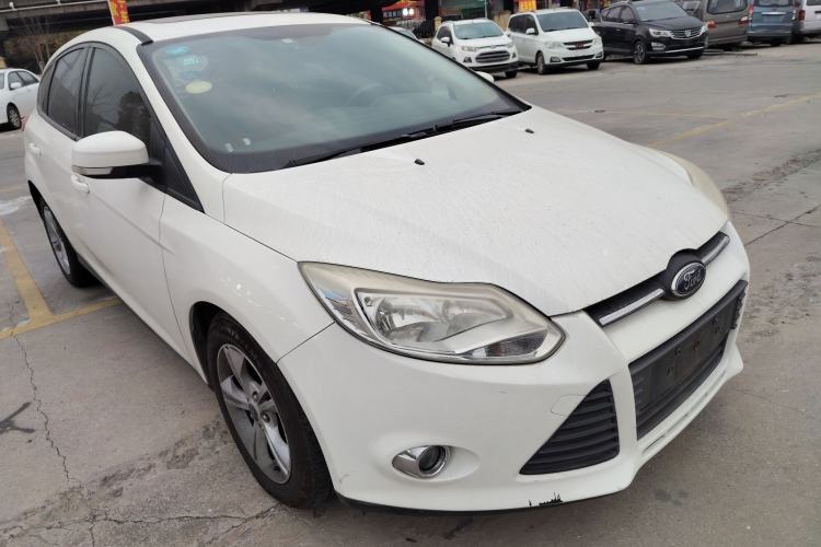 Used Ford Focus 2012 Hatchback 1.6L Automatic Fashion Edition
