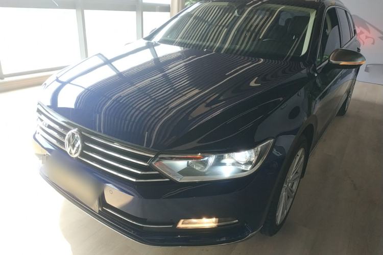 Used Volkswagen Variant 2018 380TSI Two-Wheel Drive Comfort Edition