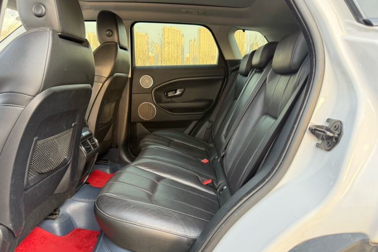 Used Land Rover Range Rover Evoque 2018 240 PS SE DYNAMIC Smart Edition
