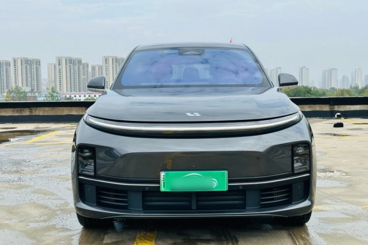 Used Li Auto L7 2023 Air model
