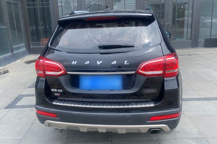 Used Haval H6 2015 Sport Edition 1.5T Automatic Two-Wheel Drive Luxury Model

