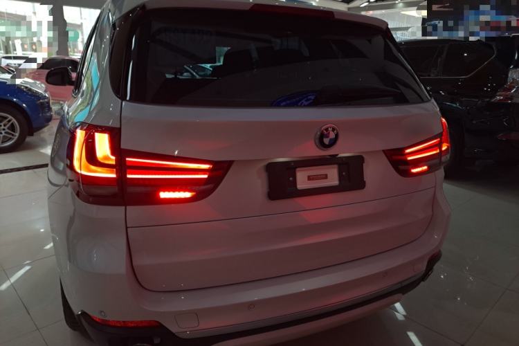 Used BMW X5 2017 xDrive28i
