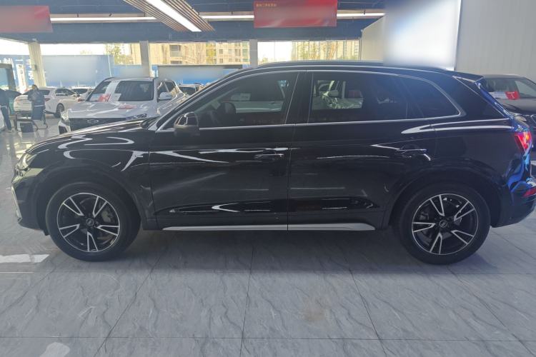 Used Audi Q5L 2022 40T Fashionable and Dynamic Model