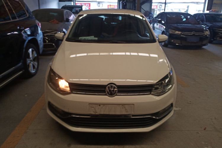 Used Volkswagen Polo 2014 1.4L Automatic Comfort Edition
