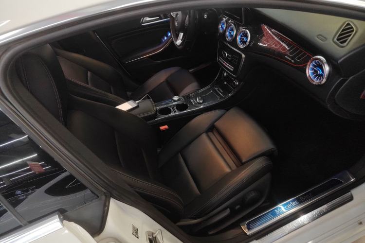 Used Mercedes-Benz CLA 2016 Facelifted CLA 200 Stylish Edition