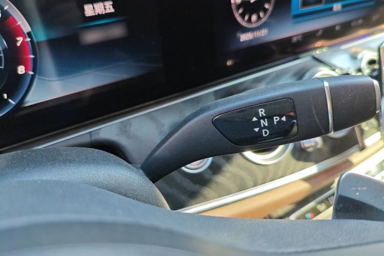 Used Mercedes-Benz E-Class 2019 E 300 L Sporty and Stylish Model