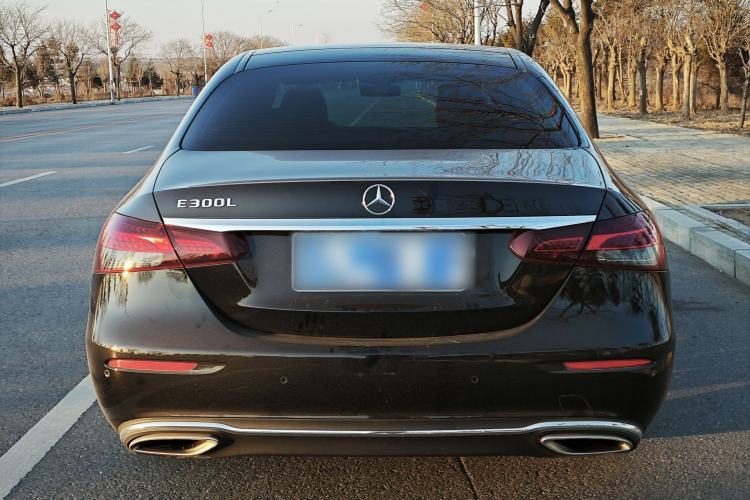 Used Mercedes-Benz E-Class 2023 Updated E 300 L Fashion Edition
