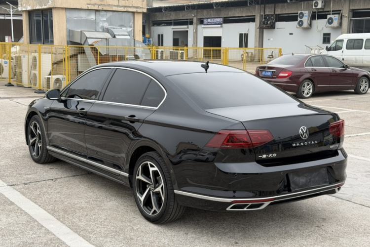 Used Volkswagen Magotan 2023 2 Million Units Limited-Edition 380TSI DSG Flagship Version
