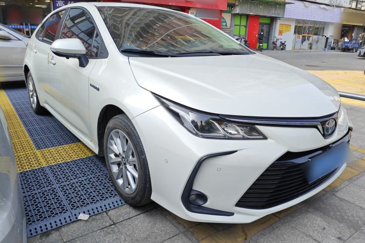 Used Toyota Corolla 2021 Dual-Motor 1.8L E-CVT Elite Edition
