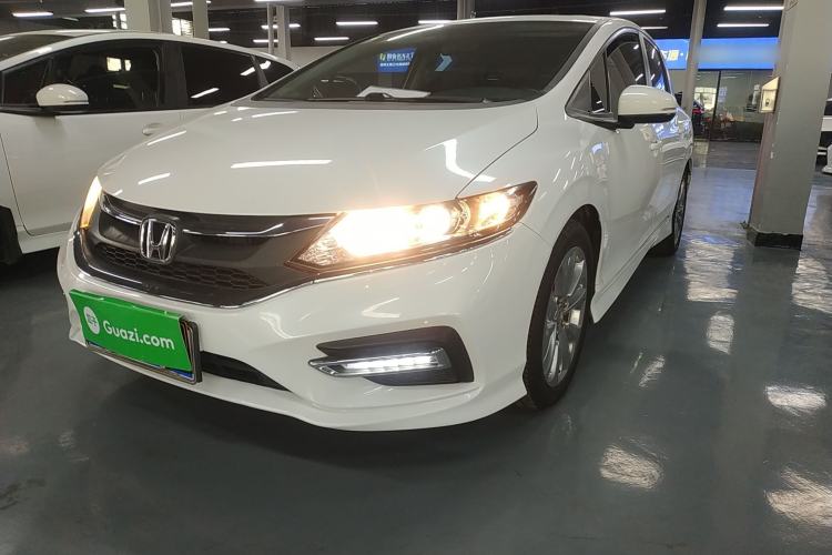 Used Honda Jade 2017 1.8L automatic Comfort version 5 seats