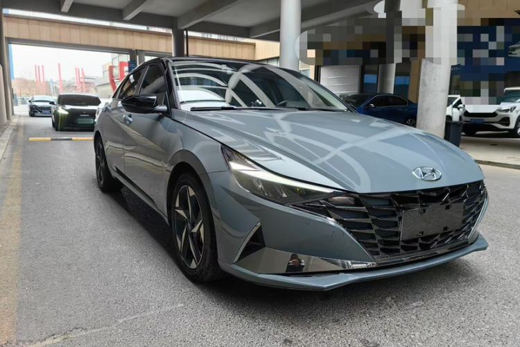 Used Hyundai Elantra 2022 1.5L CVT LUX Prestige Edition