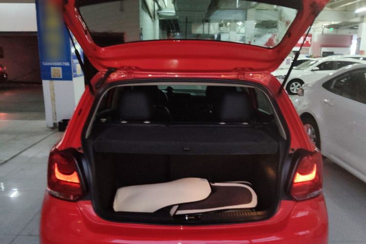 Used Volkswagen Polo 2013 1.6L Automatic Comfort Edition
