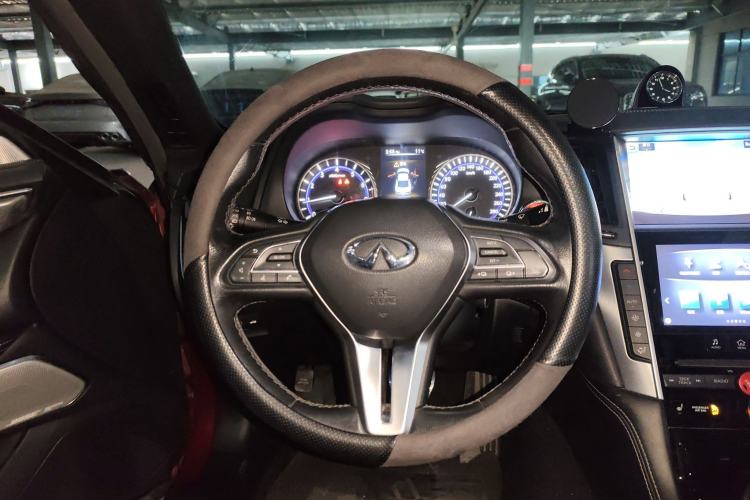 Used Infiniti Q60 2019 2.0T Luxury Edition