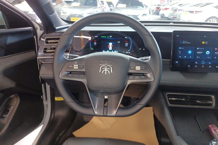 Used BYD Qin L 2024 DM-i 80KM Leading Model
