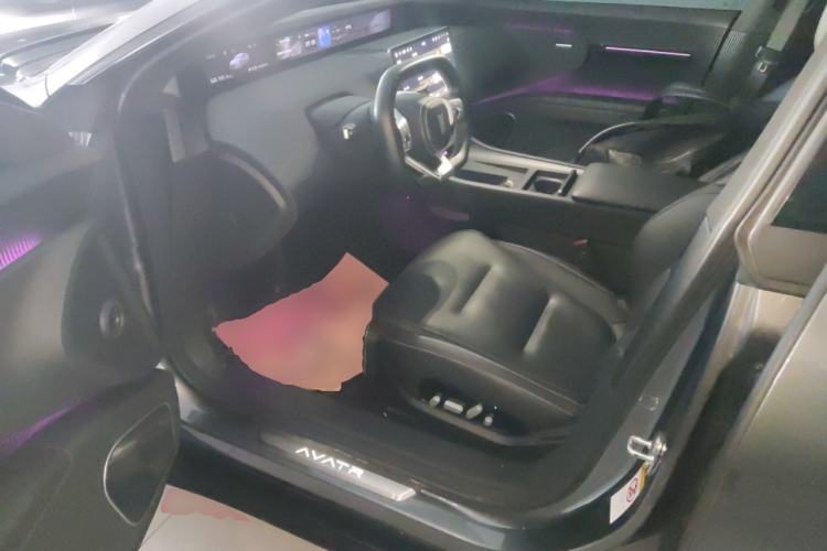 Used  12 2025 Ultra Extended-Range Edition