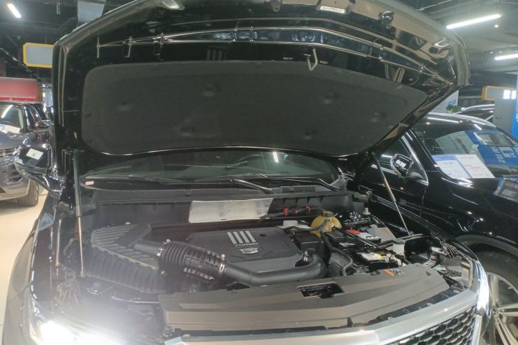 Used Cadillac XT6 2022 2.0T 7-Seater Two-Wheel Drive Luxury Version
