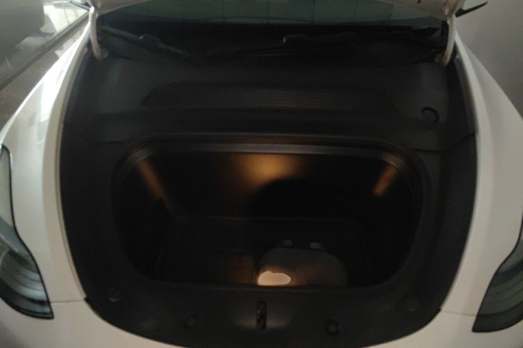 Used Tesla Model Y 2022 Performance High-Performance All-Wheel-Drive Version
