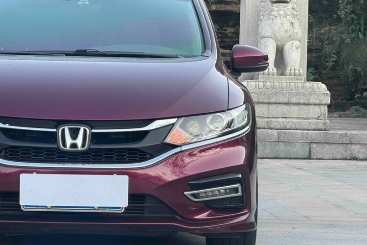 Used Honda Jade 2017 210TURBO CVT Fashion Edition 5-seater