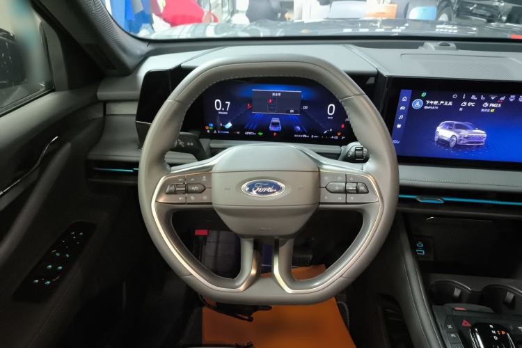 Used Ford Edge 2023 Ford Explorer L 2.0T EcoBoost Two-Wheel Drive 7-Seater Luxury Model
