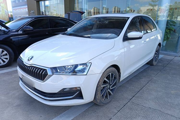 Used Skoda Rapid 2020 1.5L Automatic Comfort Edition
