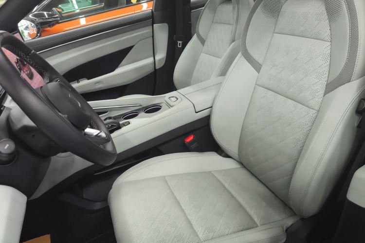 Used Zeekr 001 2025 WE Edition 95 kWh All-Wheel Drive
