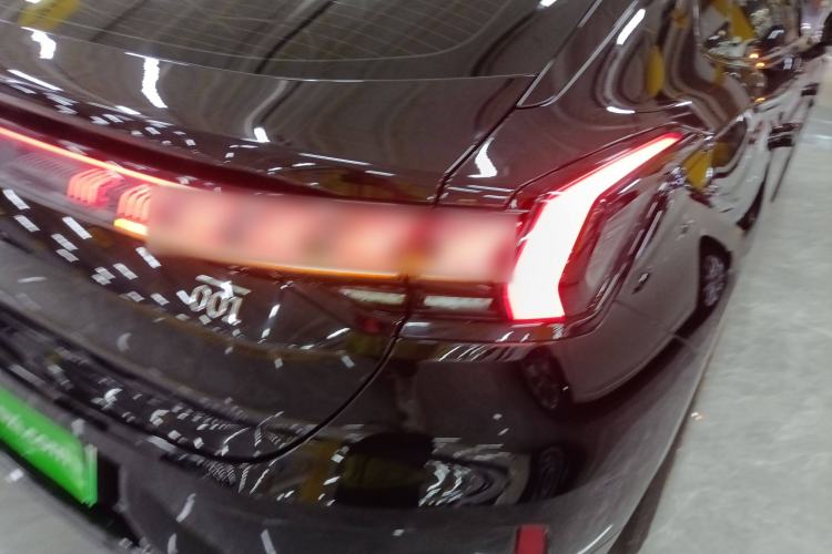 Used Zeekr 001 2023 WE Edition 86 kWh
