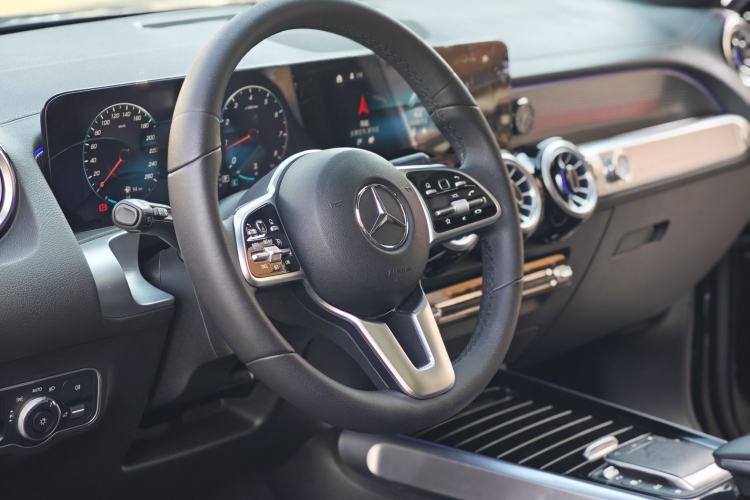 Used Mercedes-Benz GLB 2021 GLB 200 Fashion Model