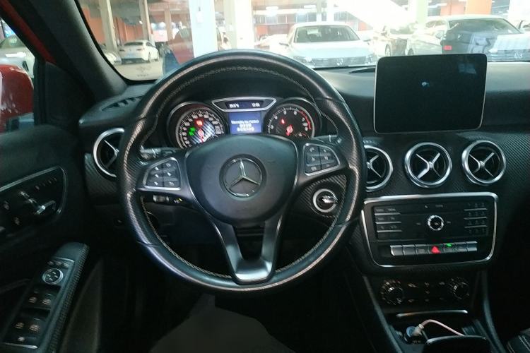 Used Mercedes-Benz A-Class 2017 A 200 Fashion Model
