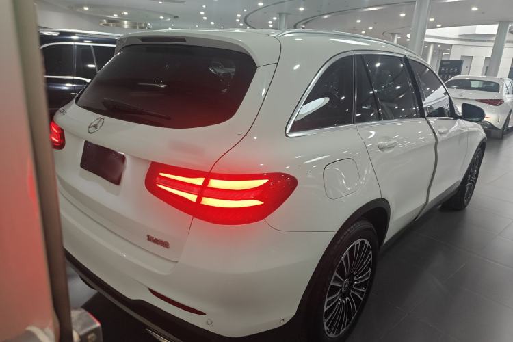 Used Mercedes-Benz GLC 2018 GLC 260 4MATIC Dynamic Edition
