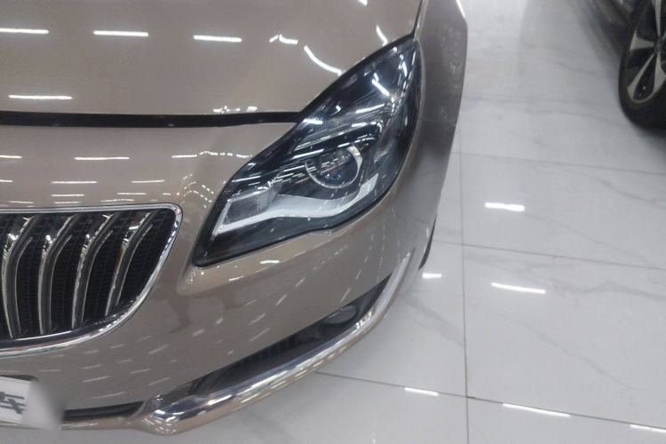 Used Buick Regal 2015 2.0L Leading Fashion Edition
