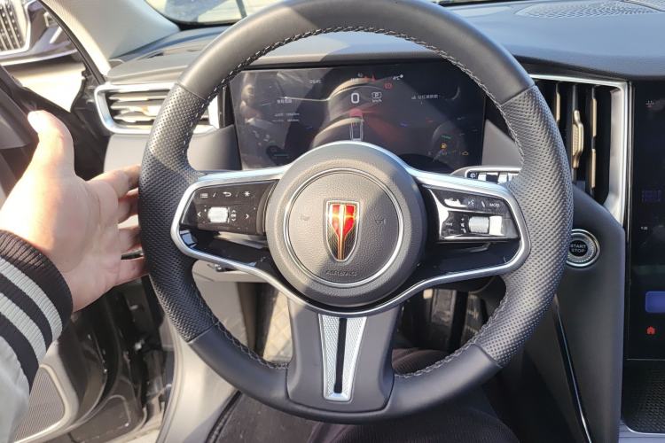 Used Hongqi HS7 PHEV 2024 2.0T PHEV Four-Wheel Drive Flagship Edition 7 Seats