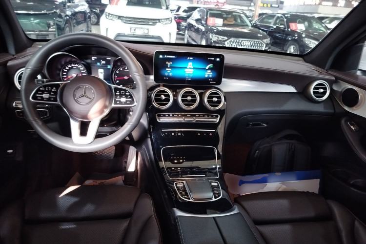 Used Mercedes-Benz GLC 2020 GLC 260 L 4MATIC Dynamic Model
