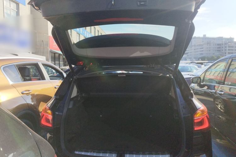 Used BMW X1 2018 sDrive20Li Leading Model
