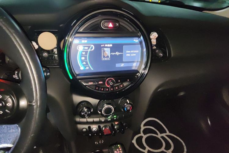 Used  MINI 2016 1.2T ONE Pioneer Edition
